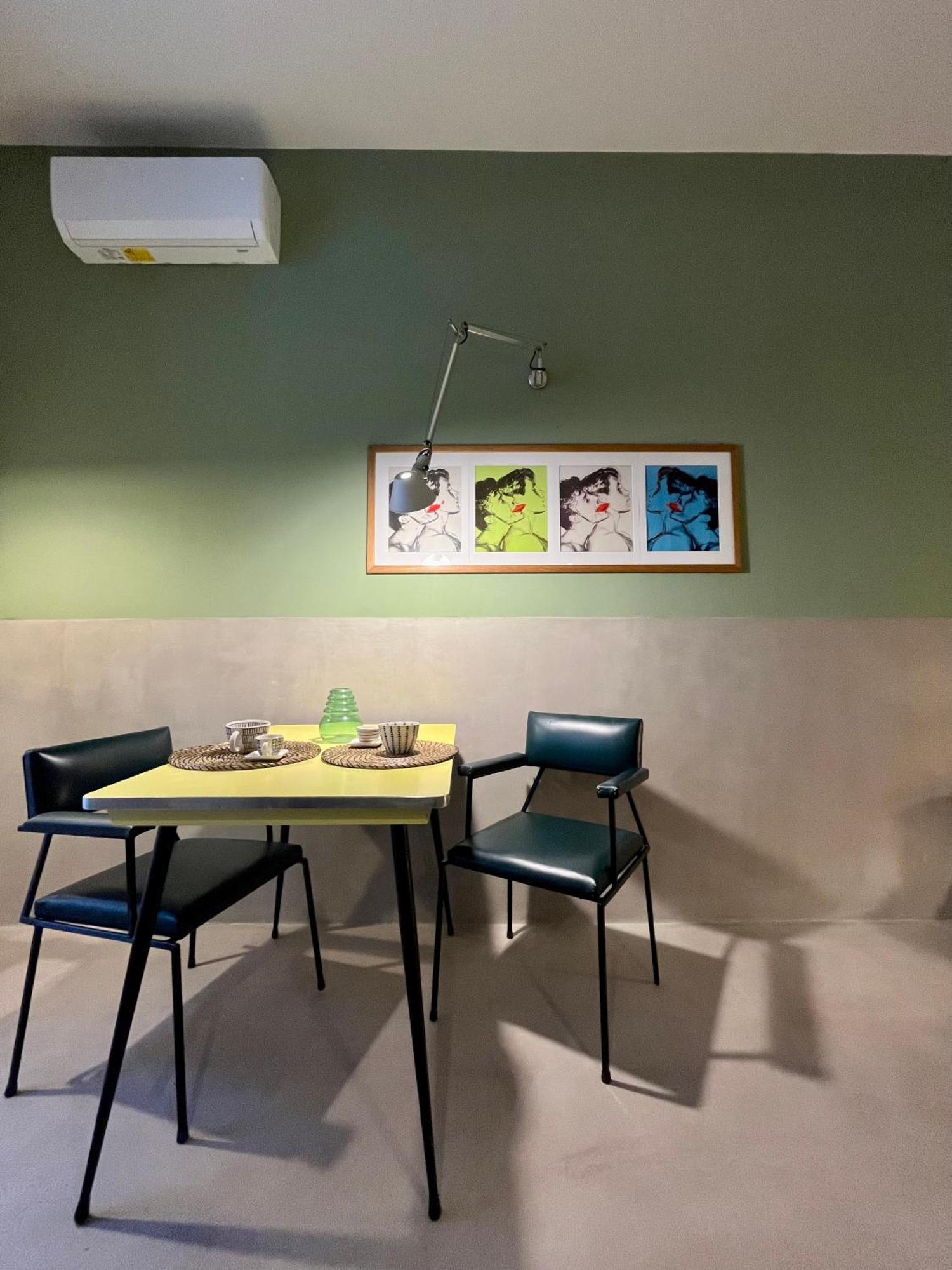 Apartment Concrete Museo Naples