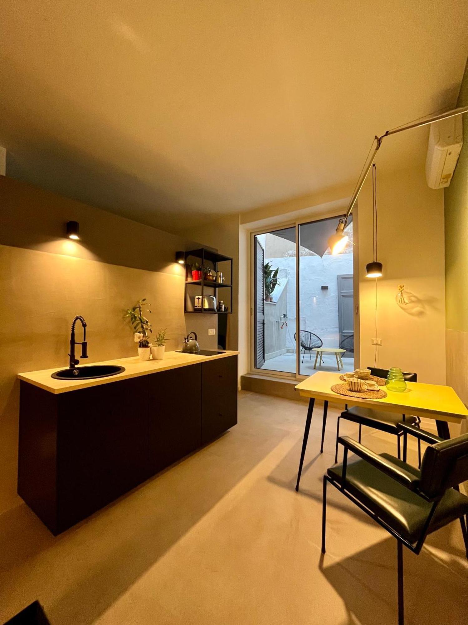 Concrete Museo Apartment *
